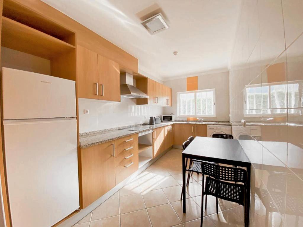 Smy Santa Eulalia Algarve Aparthotel Αλμπουφέιρα Εξωτερικό φωτογραφία