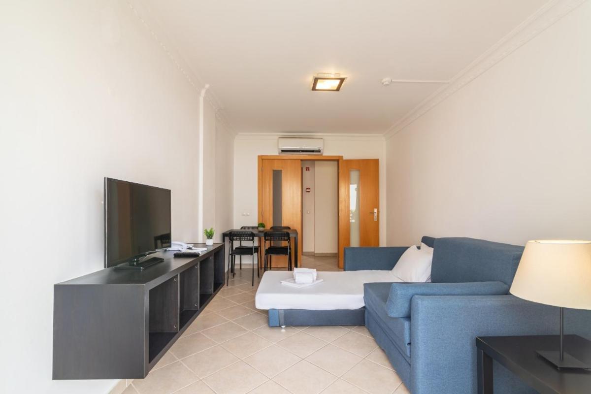 Smy Santa Eulalia Algarve Aparthotel Αλμπουφέιρα Εξωτερικό φωτογραφία