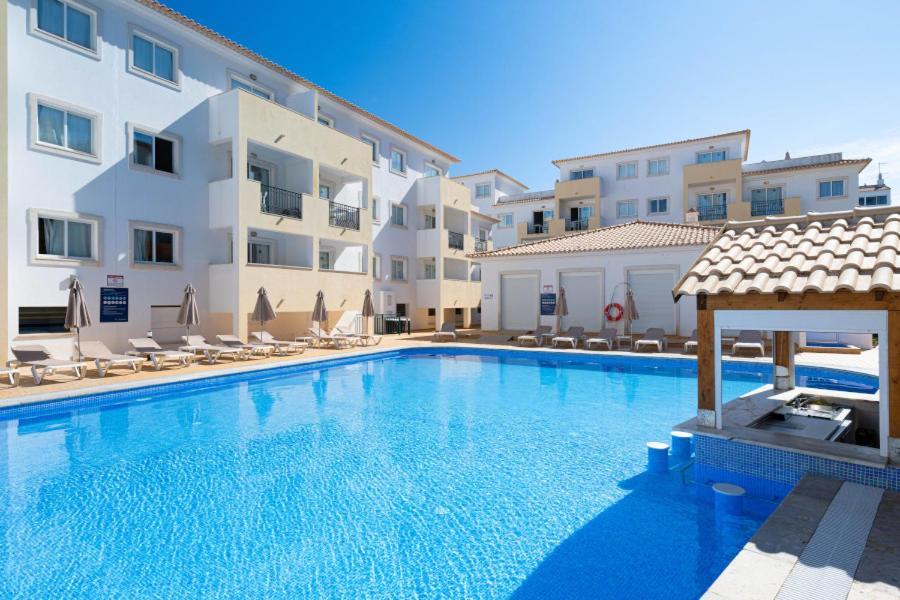 Smy Santa Eulalia Algarve Aparthotel Αλμπουφέιρα Εξωτερικό φωτογραφία