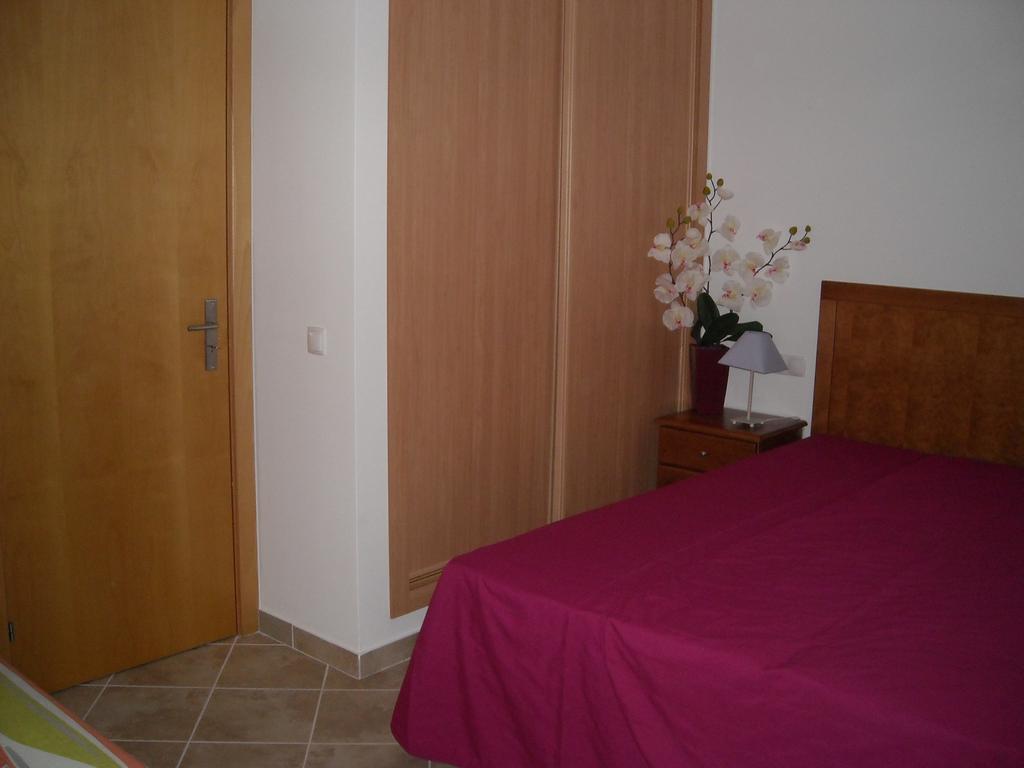 Smy Santa Eulalia Algarve Aparthotel Αλμπουφέιρα Δωμάτιο φωτογραφία