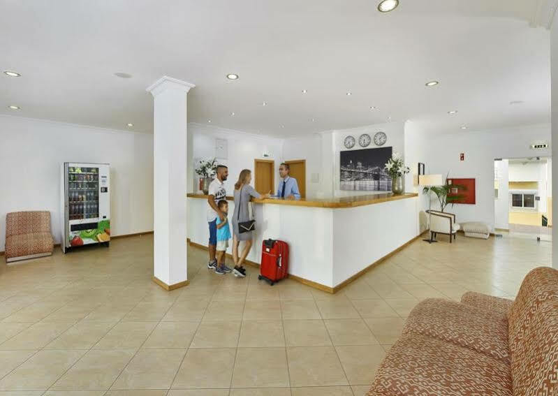 Smy Santa Eulalia Algarve Aparthotel Αλμπουφέιρα Εξωτερικό φωτογραφία